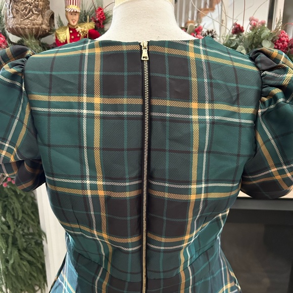Clover and Sloan Plaid Puff Sleeve Cocktail Dress - Picture 7 of 9
